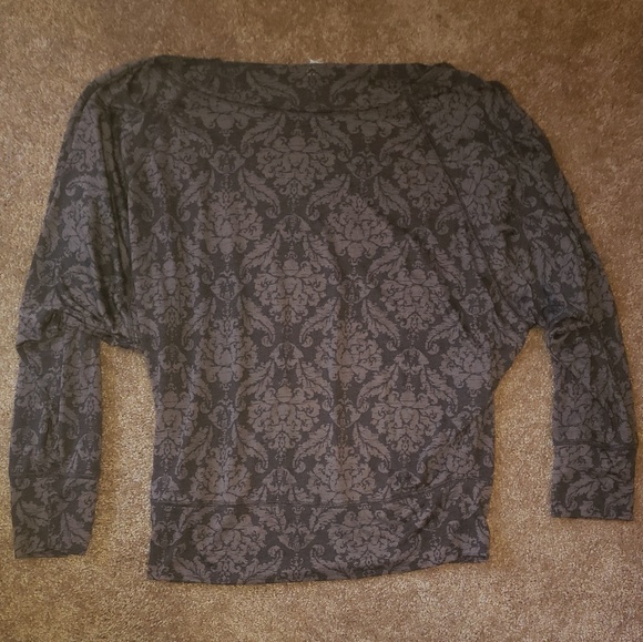 Soybu Tops - Women's Soybu Dolman Gray Large Yoga Top